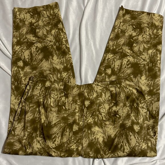 LOT: INC Stretch Woman Side Zip Entry Stretch Pants Green, 2pc - Picture 8 of 12